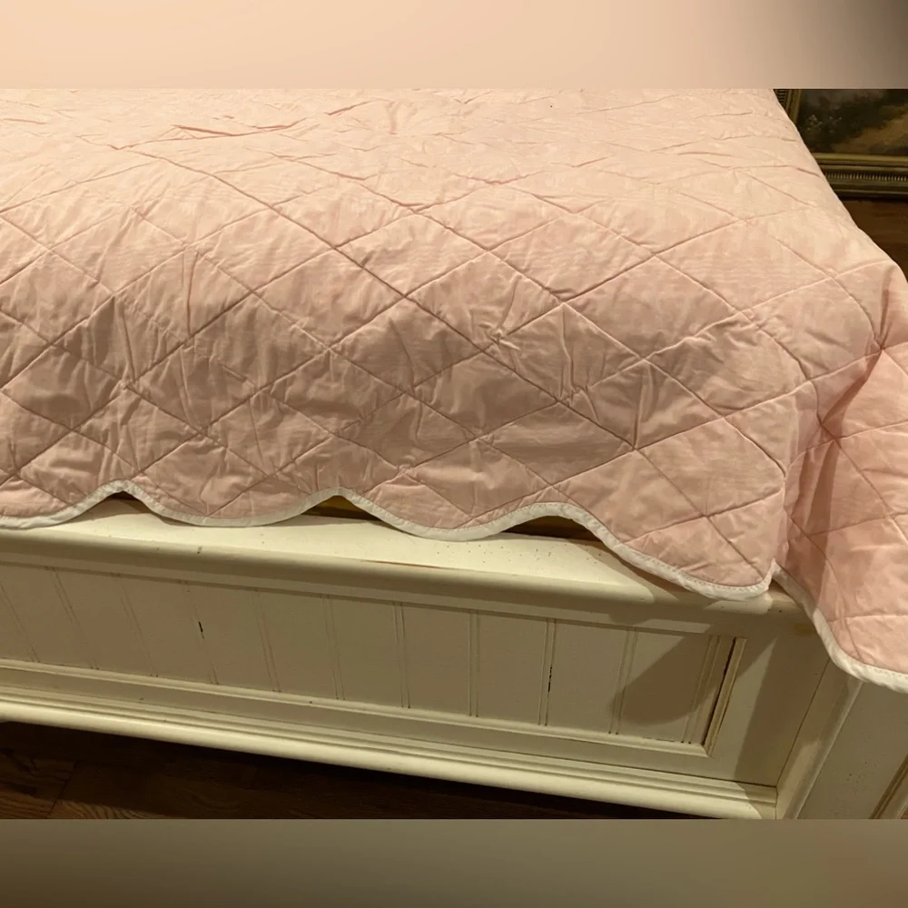 8 Pc Set Laura Ashley Quilt